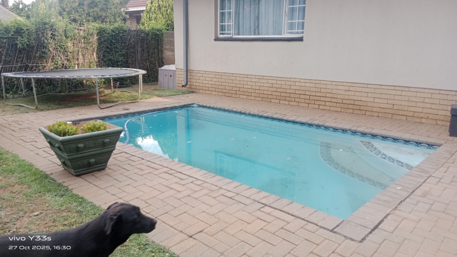 4 Bedroom Property for Sale in Vaalpark Free State